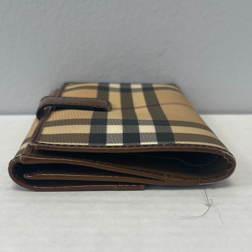 Burberry Nova Check Coated Canvas and Leather Compact Wallet - Preowned - Picture 7 of 15
